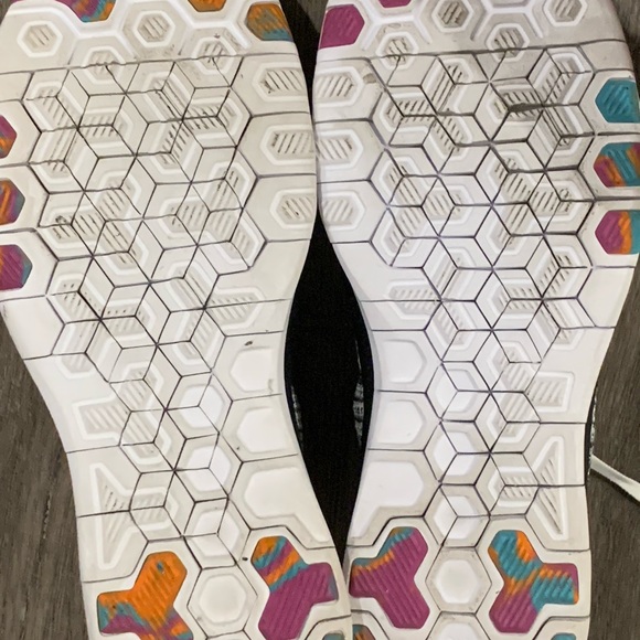 Nike Free 5.0 Sneakers - Size 8.5 - Picture 3 of 3